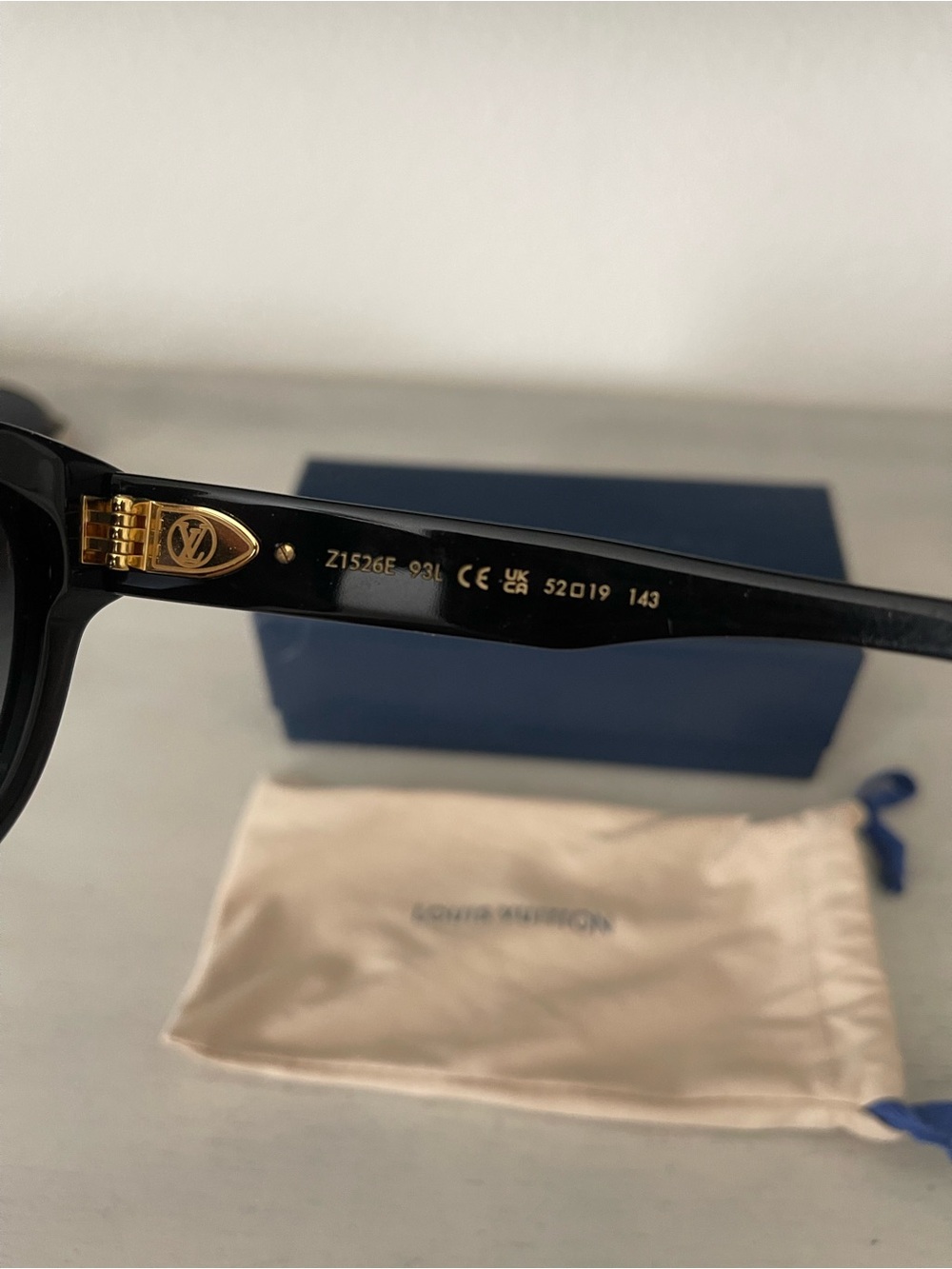 Louis Vuitton Black Frame Sunglasses with Gold Accents - Picture 5 of 5